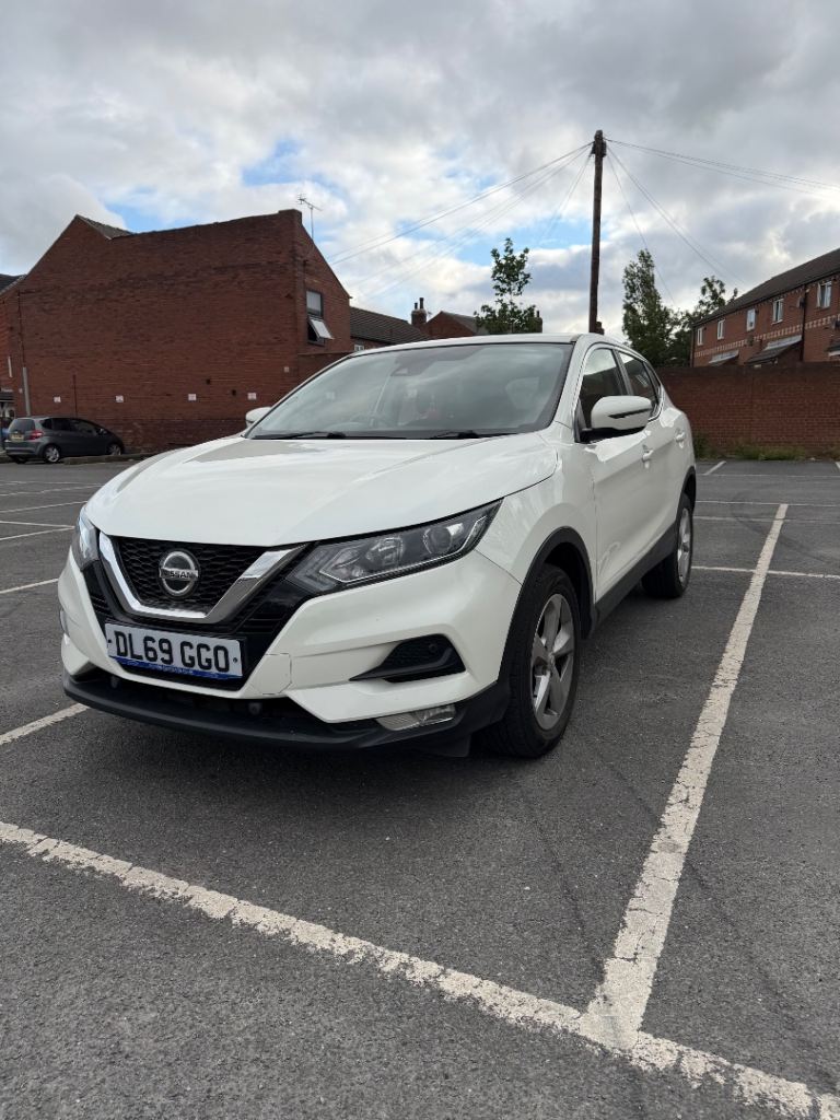 Nissan, QASHQAI, Hatchback, 2019, Semi-Auto, 1332 (cc), 5 doors