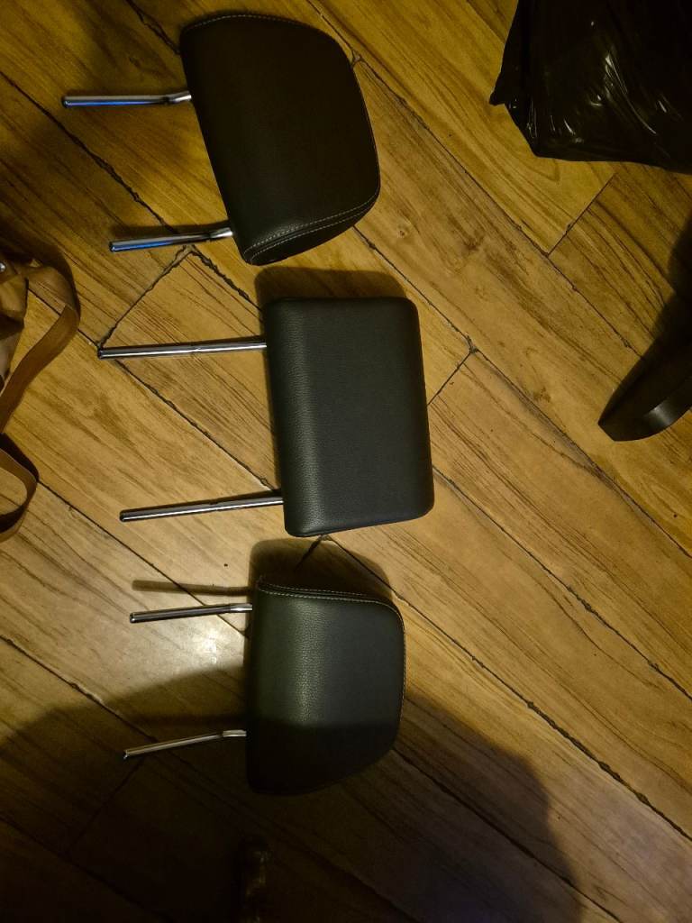 3 middle head rests for zafira 