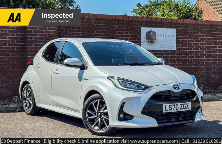 2020 Toyota Yaris 1.5 VVT-h Design Hatchback 5dr Petrol Hybrid E-CVT Euro 6 (s/s) (116 ps) HATCHB...