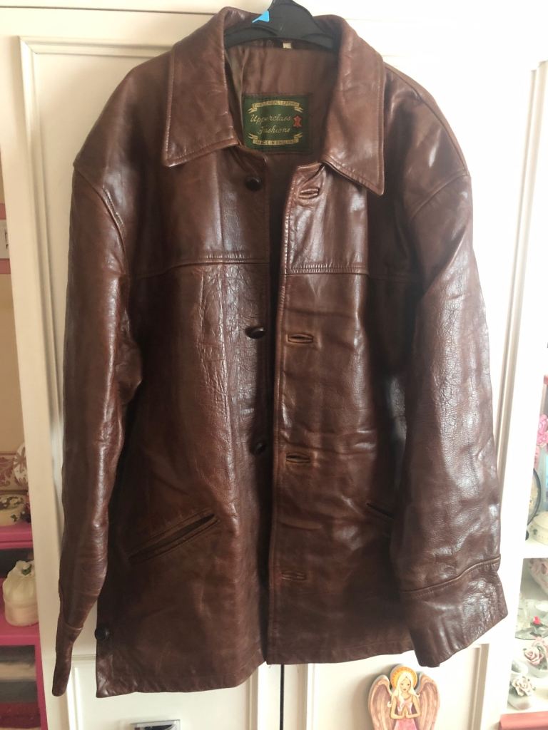 Four buttons leather jacket xl 