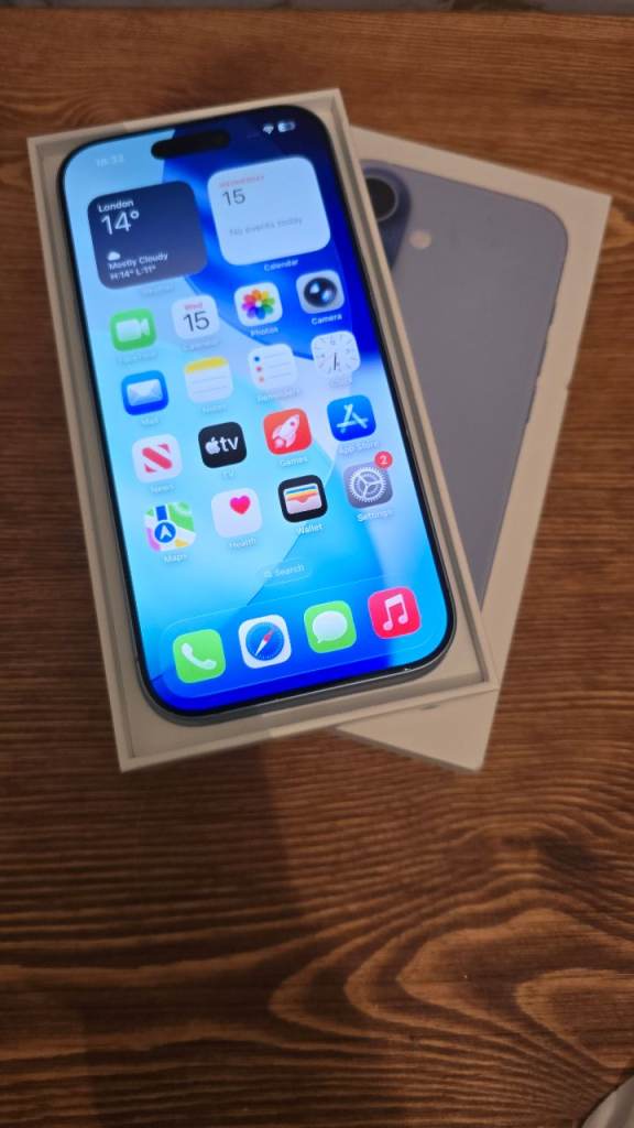 Like New iPhone 17 - 256GB - Mist Blue 2 Weeks old Almost 1 Year Apple Warranty - with box Unlocked