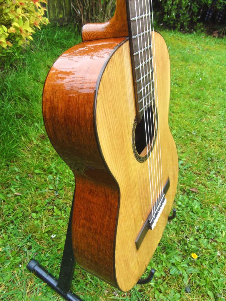 *Restored* - 1920's Telesforo Julve Classical Guitar / Spanish Guitar