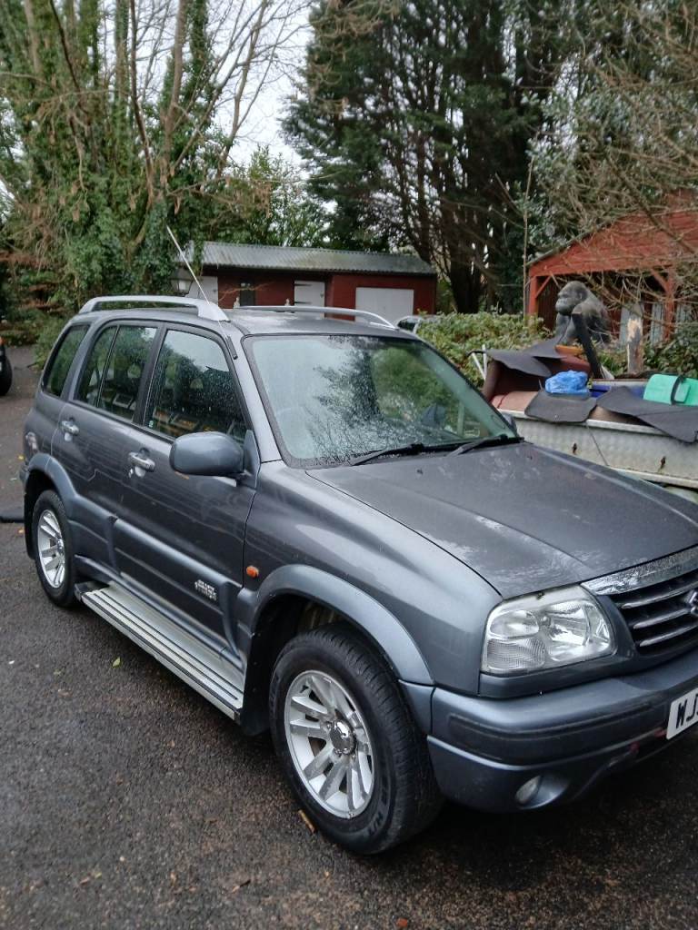 SUZUKI GRAND VITARA 2.5 V6 AUTO 4x4 SUPER CONDITION - ONLY 89K 