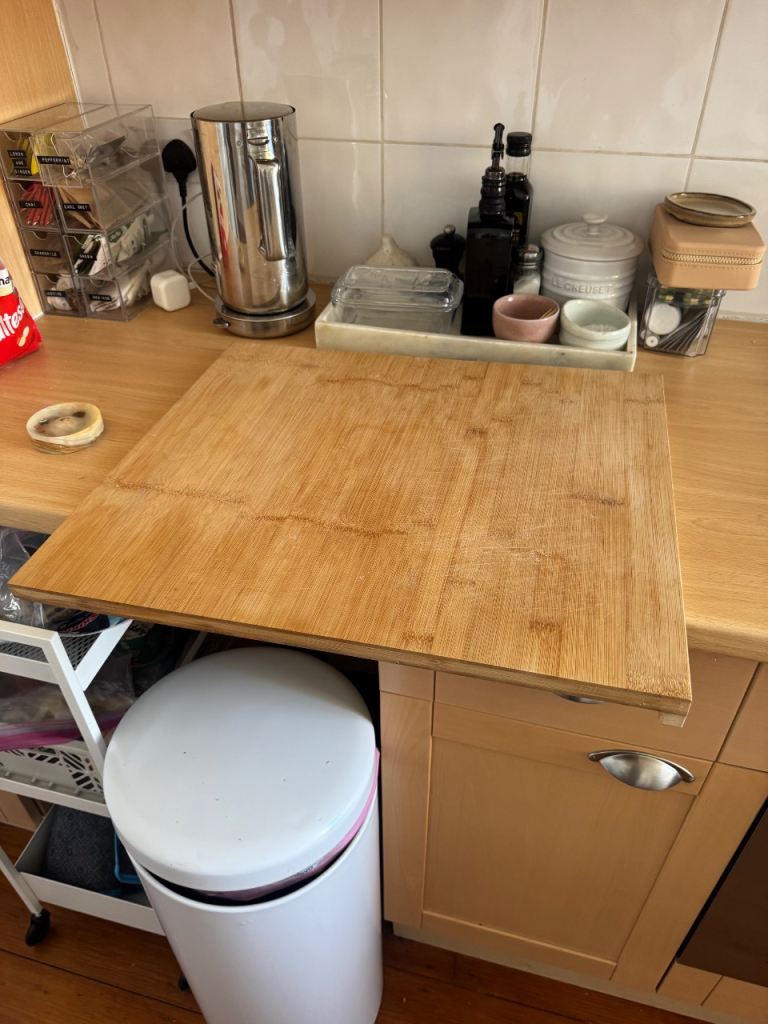 Wooden Kitchen Worktop Extension – Good Condition