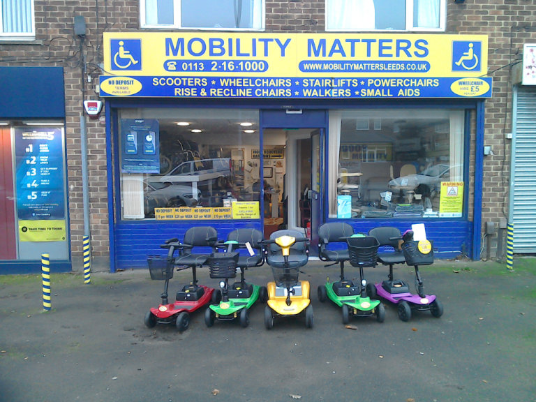 MOBILITY  SCOOTERS   &  POWERCHAIRS - Don't Gamble ! !