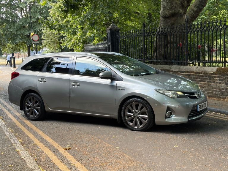Toyota, AURIS, Estate, 2014, Other, 1798 (cc), 5 doors