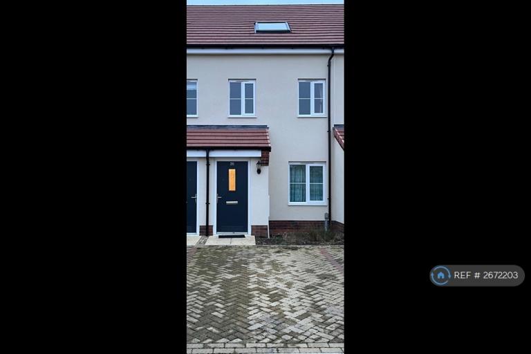 3 bedroom house in Ladys Mantle Way, Easton, Norwich, NR9 (3 bed) (#2672203)