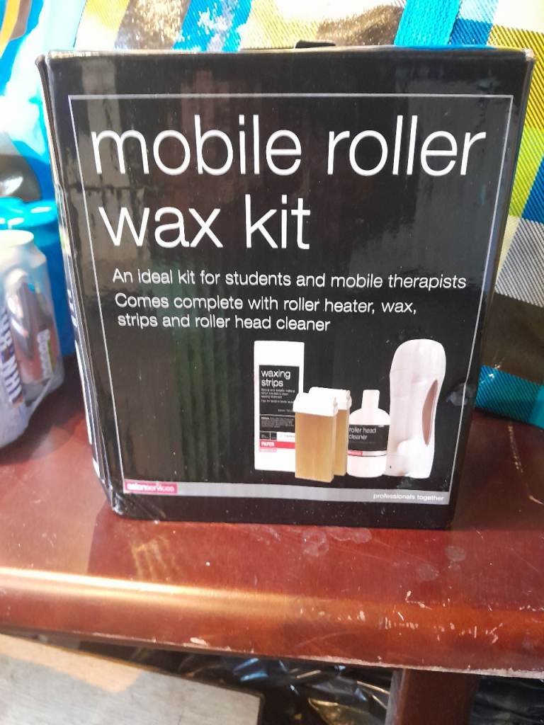 Mobile roller wax kit