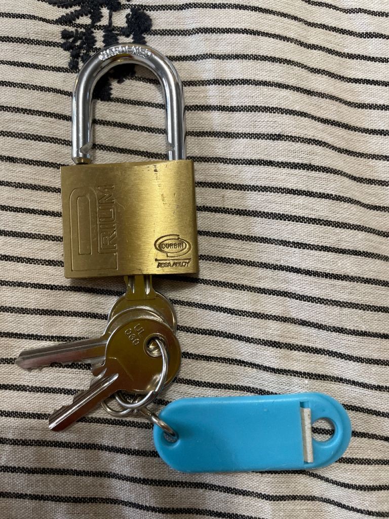 Squire Brass Padlock with Keys – As Good As New