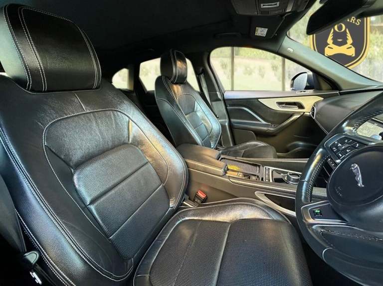  Jaguar F-Pace 2.0 D180 R-Sport SUV 5dr Diesel Auto AWD Euro 6 (s/s) (180 ps) Diesel Automatic