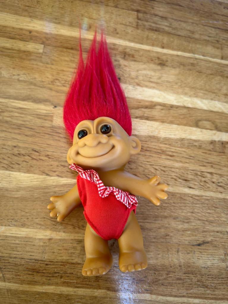Vintage Troll Doll with Bright Red Hair – Good Condition