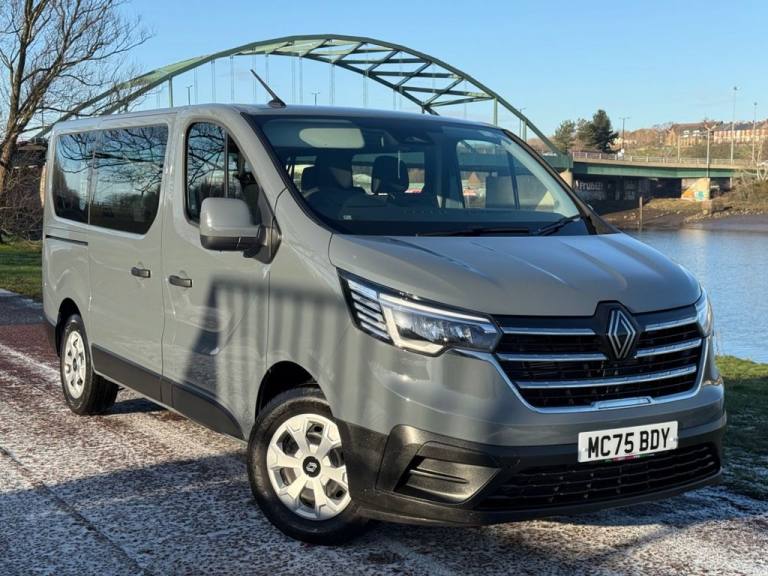 2025 75 RENAULT TRAFIC 2.0L 4D  AUTO  168 BHP DIESEL