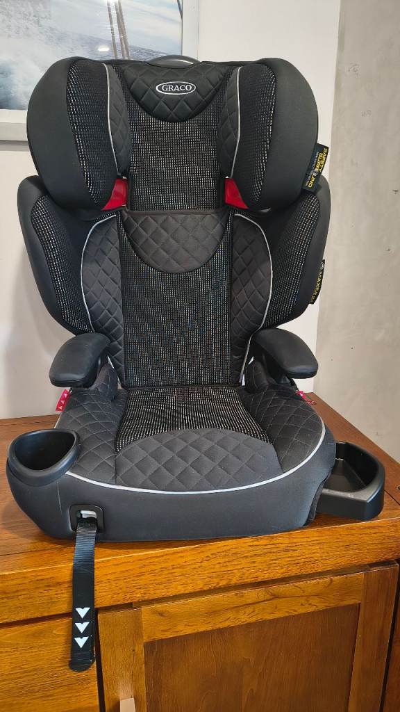 Graco Affix 15-36kg car seat