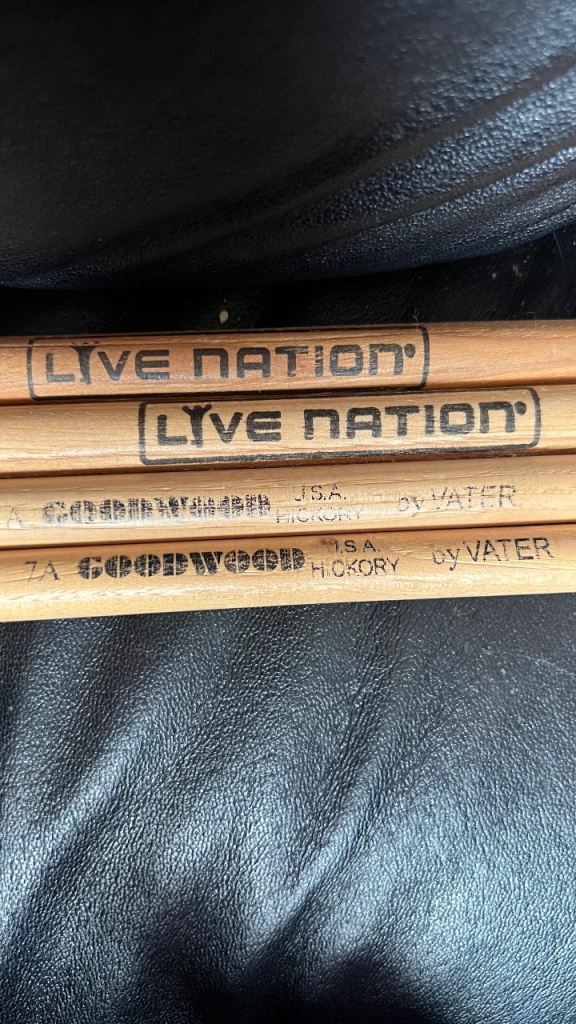 Two pairs drumsticks one pair 7A Goodwood by Vater 