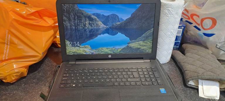 HP Laptop Black – Good Condition