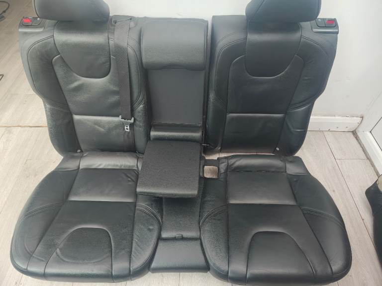 Volvo v40 rear seats full leather 