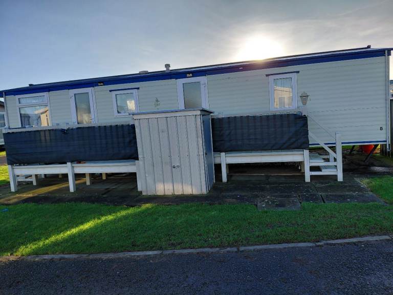 Caravan atlas moonstone 8 birth 10x35 ft