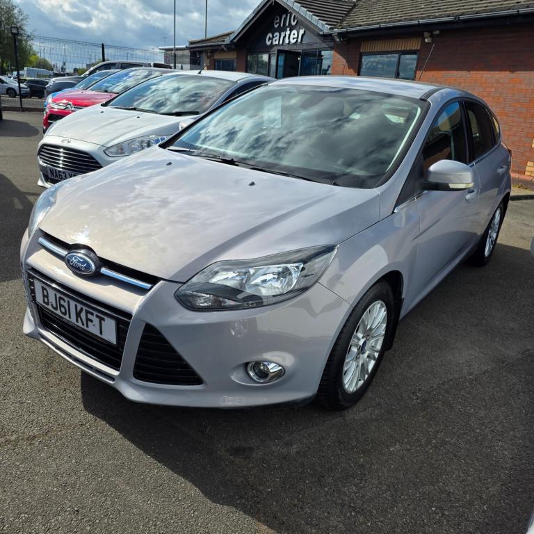 2011 Ford Focus 1.6 125 Titanium 5dr HATCHBACK Petrol Manual