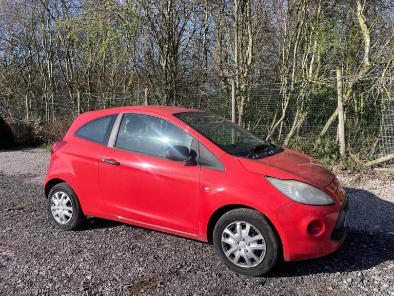 FORD KA 1.2 STUDIO 59 REG RED 3 DOOR MOT JANUARY 15TH 2027 TAX £35 YEAR LOW INSURANCE 50+MPG