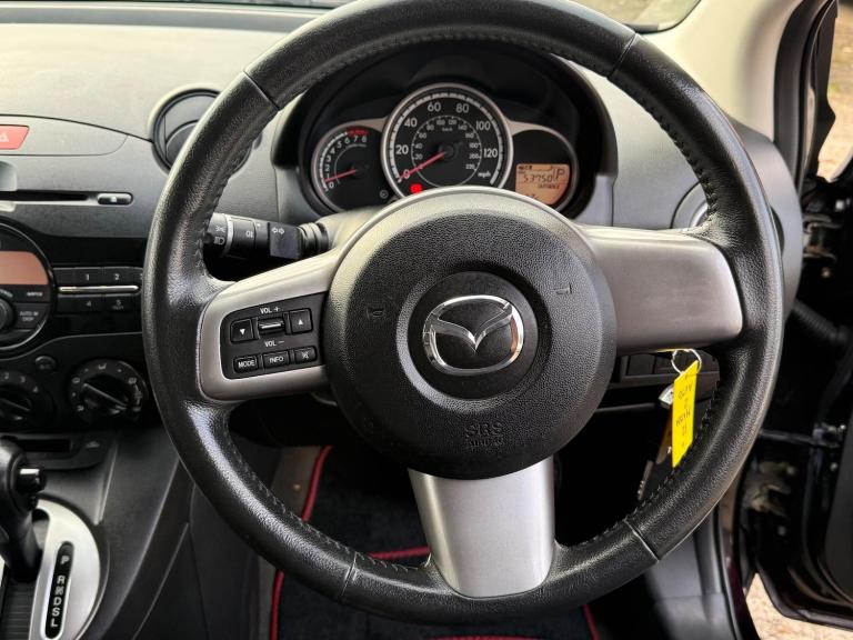 2012 Mazda Mazda2 1.5 TS2 5dr Auto HATCHBACK PETROL Automatic