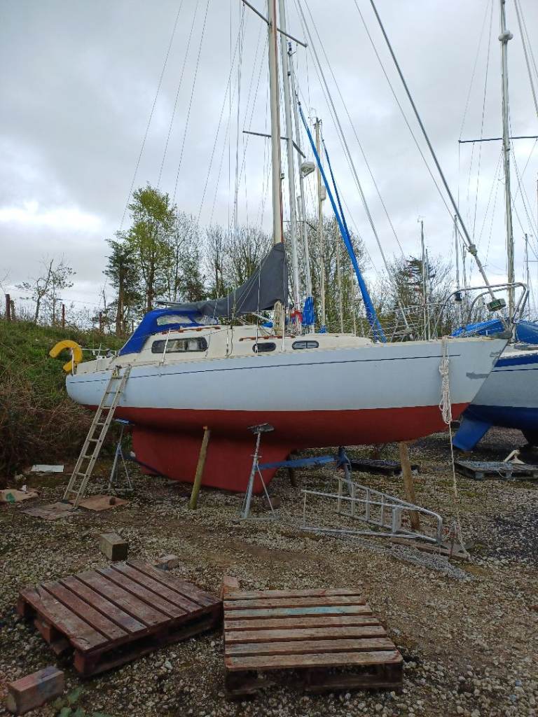 Sailing boat verl 27