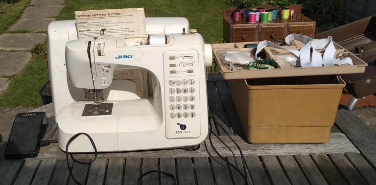 JUKI HZL-e61 computerised sewing machine