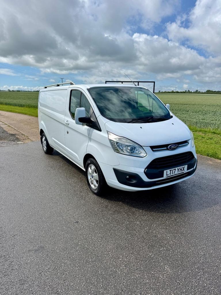 Ford Transit Custom 2017 Limited Spec LWB L2H1 NO VAT - Finance Available