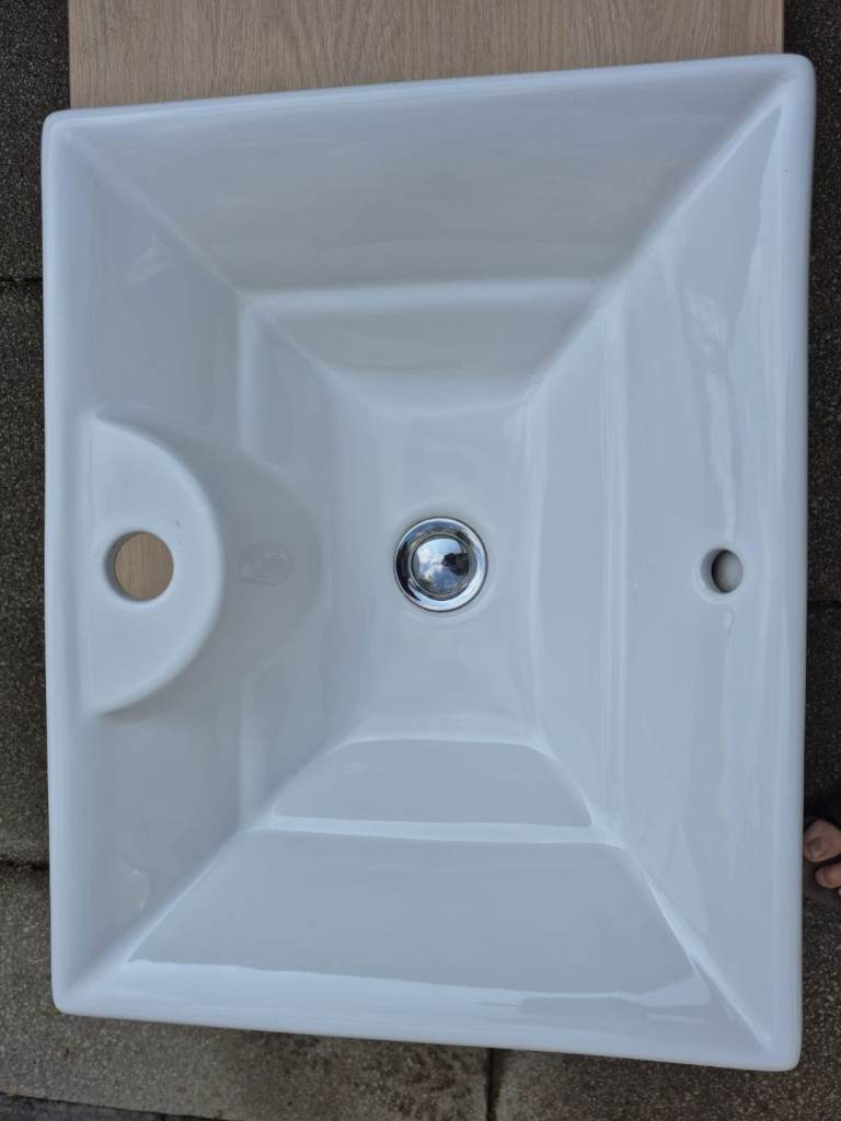 White Ceramic Bathroom Sink Basin - As Good As New