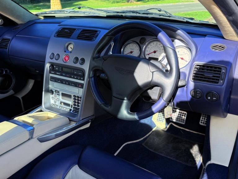 2004 Aston Martin Vanquish 5.9 Coupe 2dr Petrol Manual (396 g/km, 460 bhp) COUPE Petrol Manual