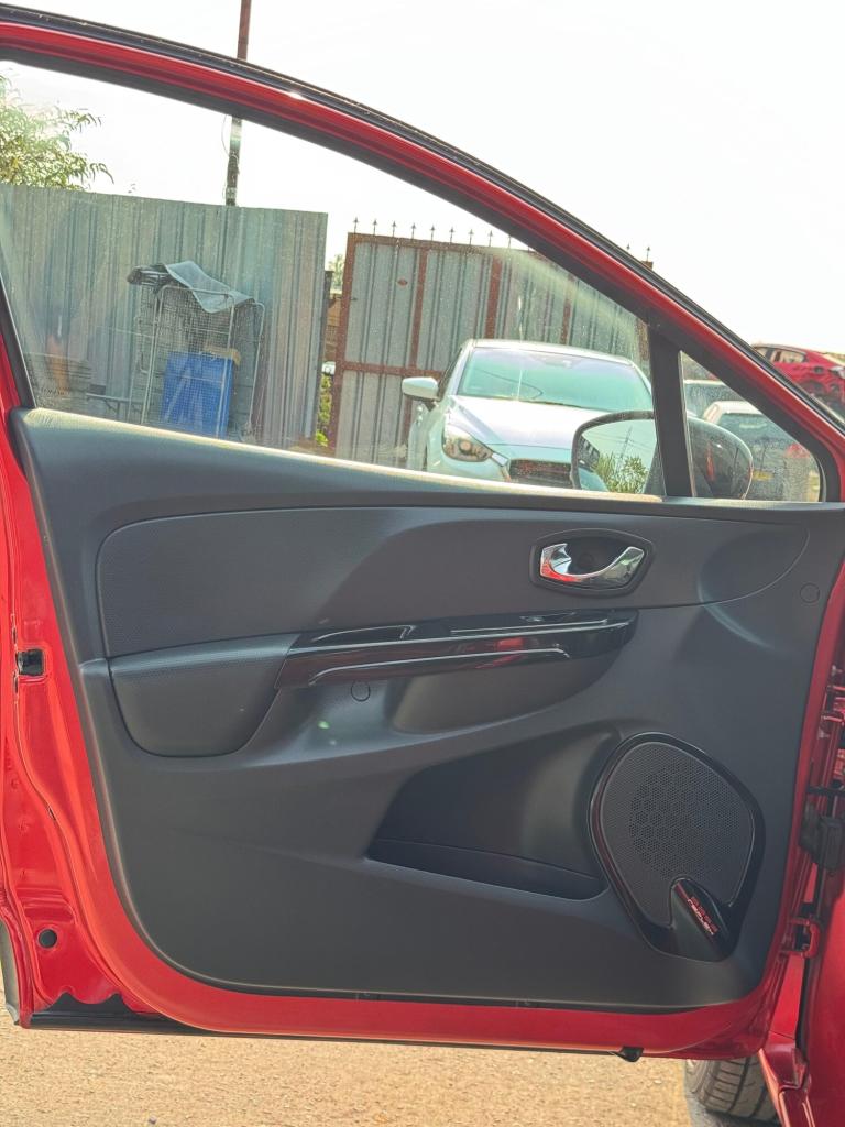 2014 Renault Clio 1.2 DYNAMIC AUTO  Hatchback Petrol Automatic