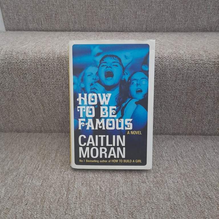 BOOK: How to Be Famous - A Novel