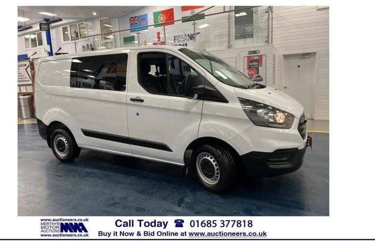 2018 Ford Transit Custom 300 BASE 2.0TDCI 105PS SWB 6 SEAT CREW VAN (EURO 6) --------------------...