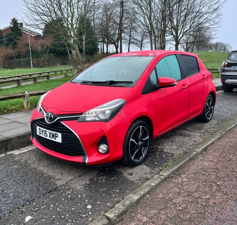 Toyota, YARIS, Hatchback, 2015, Manual, 1329 (cc), 5 doors