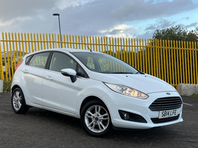 2014 Ford Fiesta 1.25 Zetec Euro 5 5dr HATCHBACK Petrol Manual