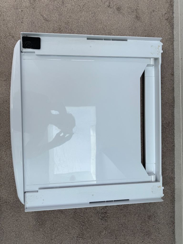 Tumble dryer universal stacking kit with shelf white