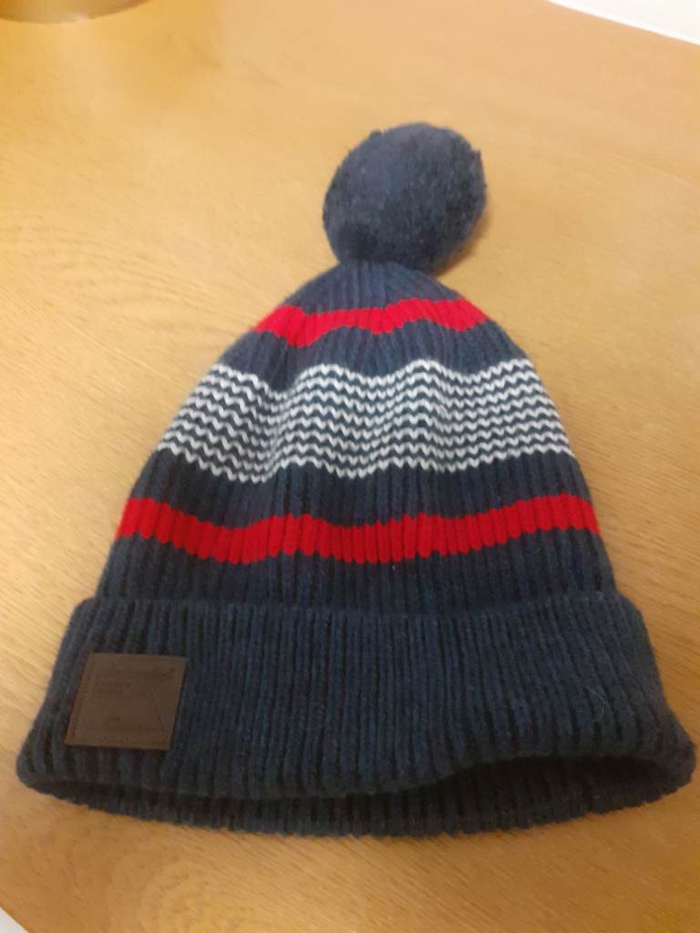 Superdry bobble hat