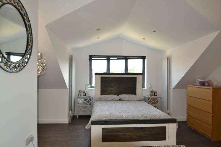 1 bedroom in Uxbridge