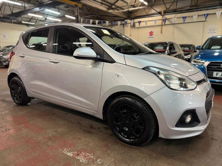2014 Hyundai i10 1.2 SE Euro 5 5dr HATCHBACK Petrol Manual