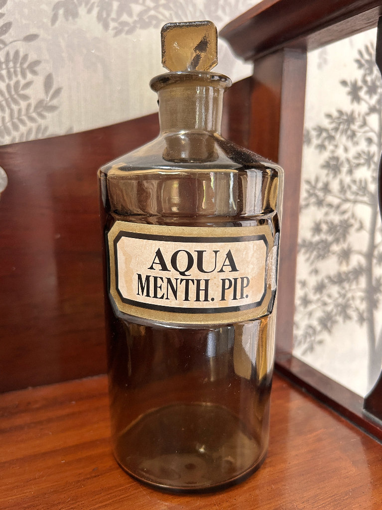 Rare Brown Glass Apothecary Chemist Bottle