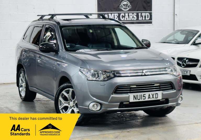 Mitsubishi Outlander 2.0h 12kWh GX4h CVT 4WD Euro 5 (s/s) 5dr Petrol/Electric Hybrid Automatic
