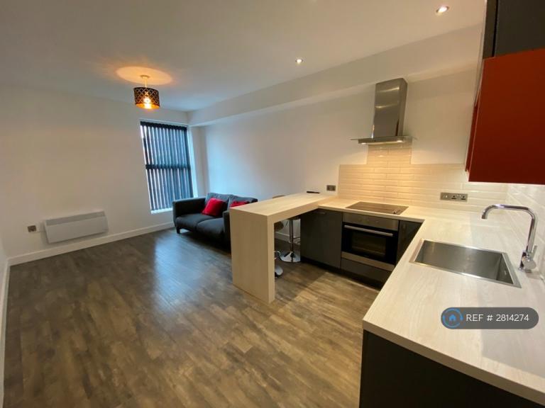 1 bedroom flat in Church Court, Preston, PR1 (1 bed) (#2814274)