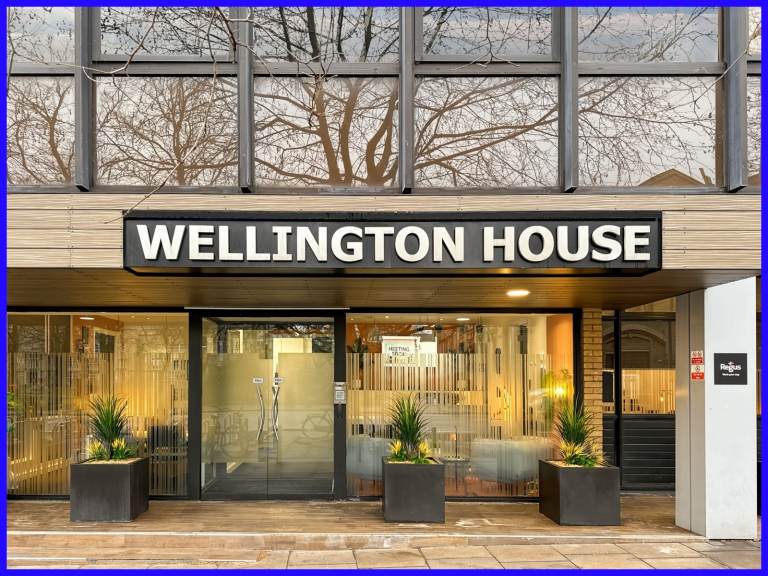 Cambridge - CB1 1BH, 2 Work station private office to rent at Wellington House
