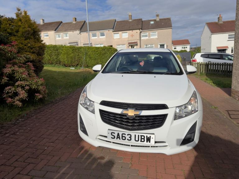 Chevrolet, CRUZE, Hatchback, 2013, Manual, 1598 (cc), 5 doors