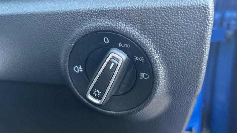 2019 Volkswagen T-Roc 1.5 TSI EVO SE 5dr Petrol Hatchback Hatchback Petrol Manual