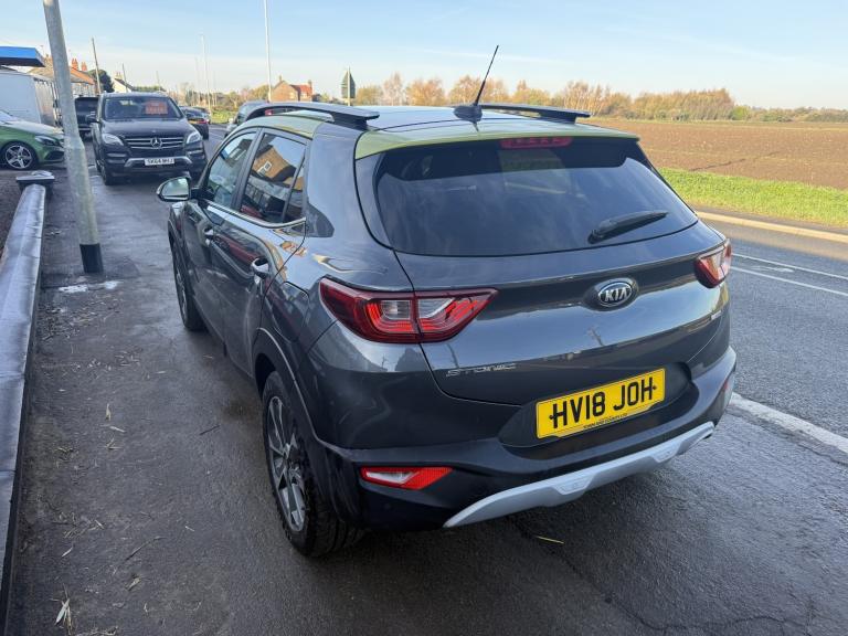 KIA STONIC 1.0 T-GDi First Edition Grey Manual Petrol 2018