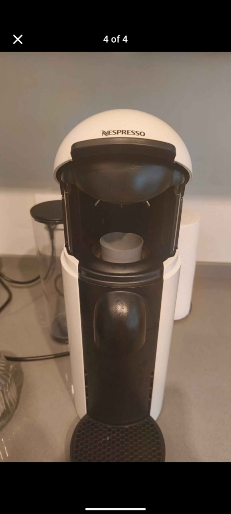 Nespresso Vertuo Plus Machine