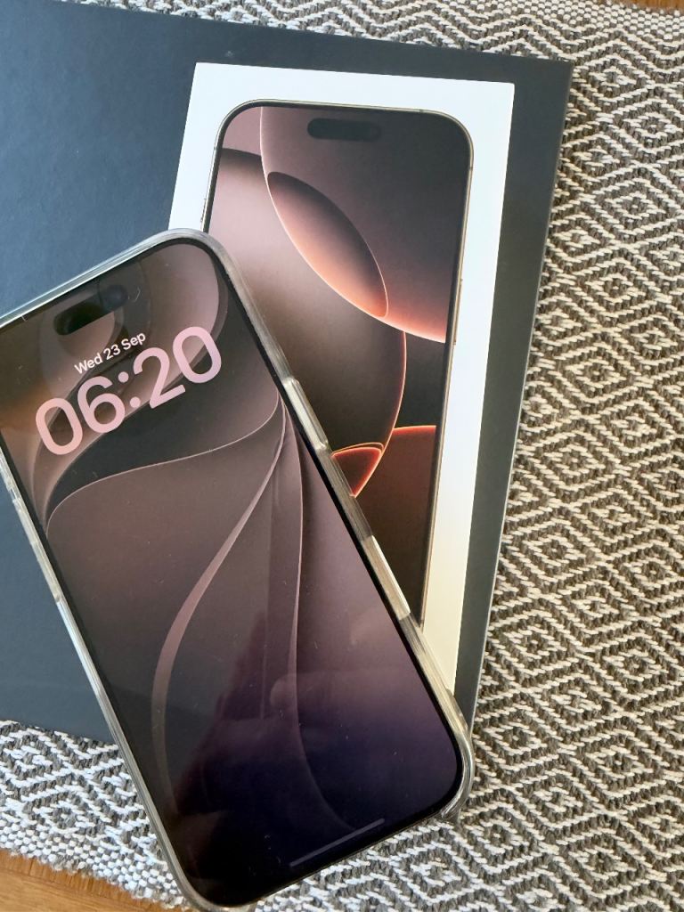 Phone 16 Pro in Desert Titanium 512GB Reduced(please read description) 