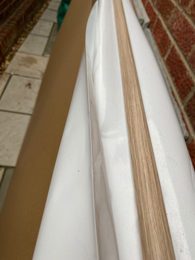 LIGHT /PALE OAK LAMINATE FLOORING BEADING SCOTIA x 10 