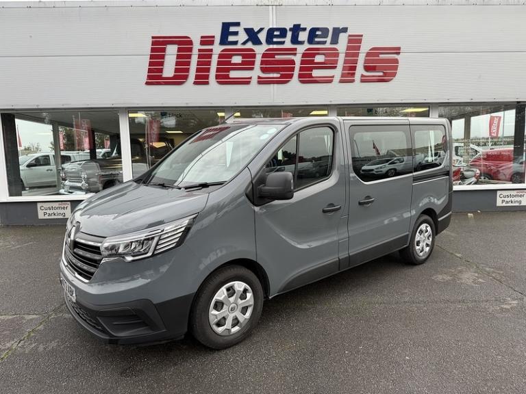 2022 Renault Trafic dCi SL28 Business Minibus Diesel Manual