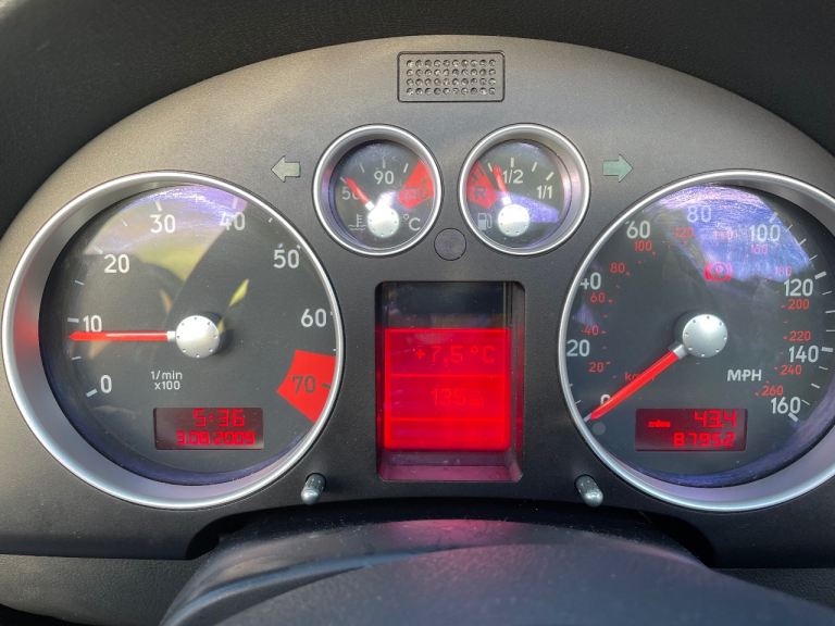 Audi TT Quattro Roadster 1.8 turbo (180bhp)